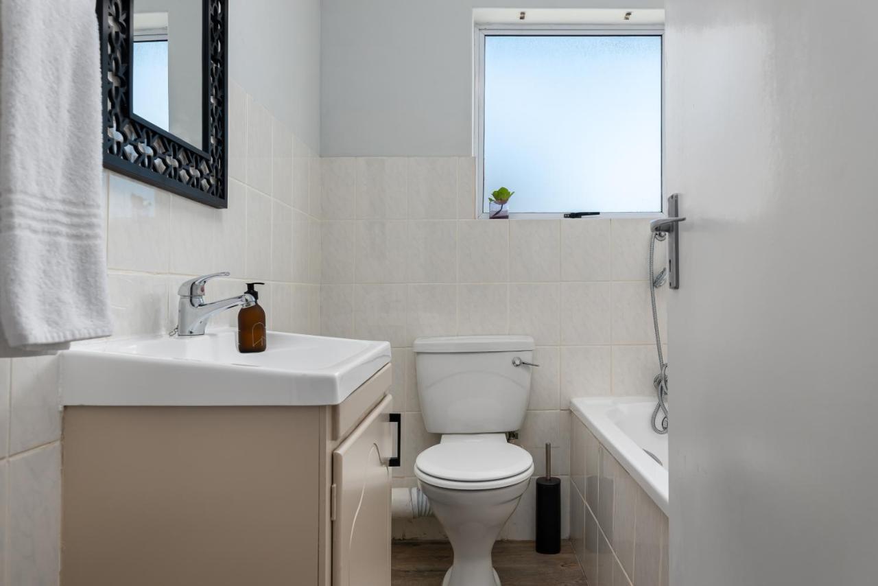 Monte Blu B8 (Adults Only) Apartment Cape Town Exterior photo